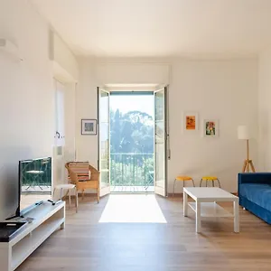 Apartment Joivy Bright Apt For 5, Near Beach, In, Camogli